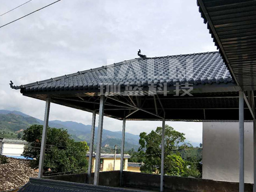 新民居樹脂瓦屋頂.jpg 新民居樹脂瓦屋頂.jpg